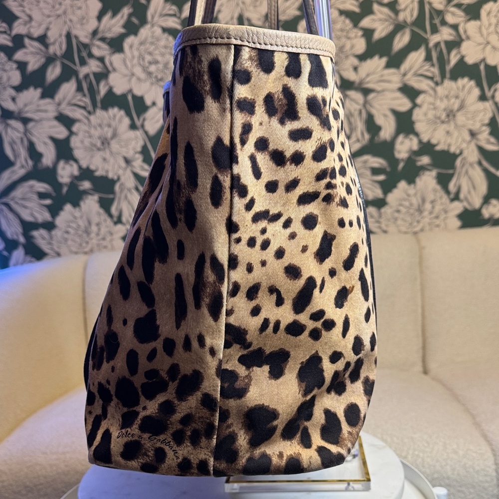 Dolce & Gabbana Leopard Print Tote in Brown and Black with Gold Trim - Picture 4 of 14